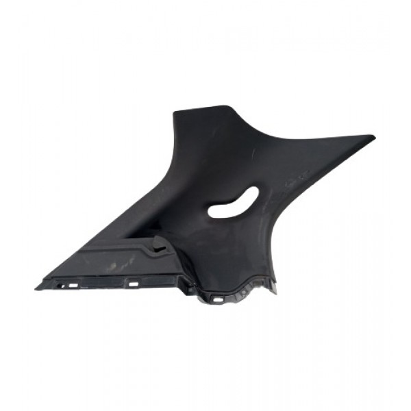 Acabamento Coluna Traseira Esquerda Ford Ka 1.0 2018 Detalhe