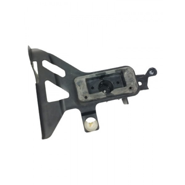 Suporte Direito Parachoque Traseiro Porsche Cayenne 2016