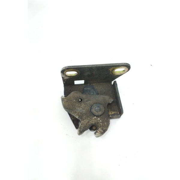 Fechadura Dir Tampa Dianteira Mercedesbenz Axor 1933 2012