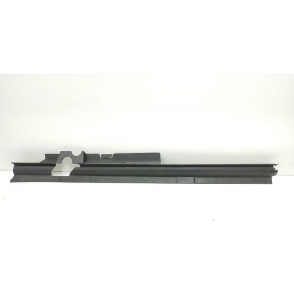 Moldura Inferior Coluna Direita  Mercedesbenz Axor 1933 2012