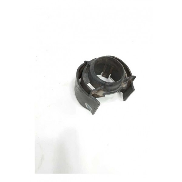 Suporte Amortecedor Traseiro Direito Audi A6 2013