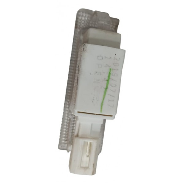 Luz Cortesia Lado Direito Porta Malas Compass Gasolina 2020