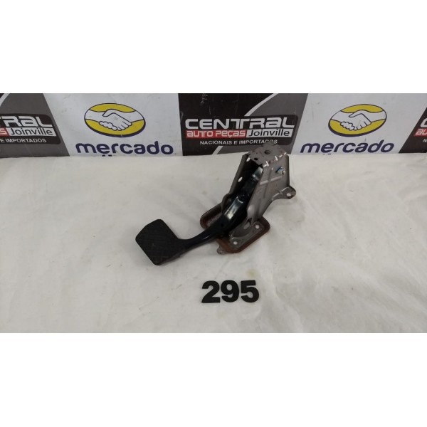 Suporte Pedal Freio Jetta 2014