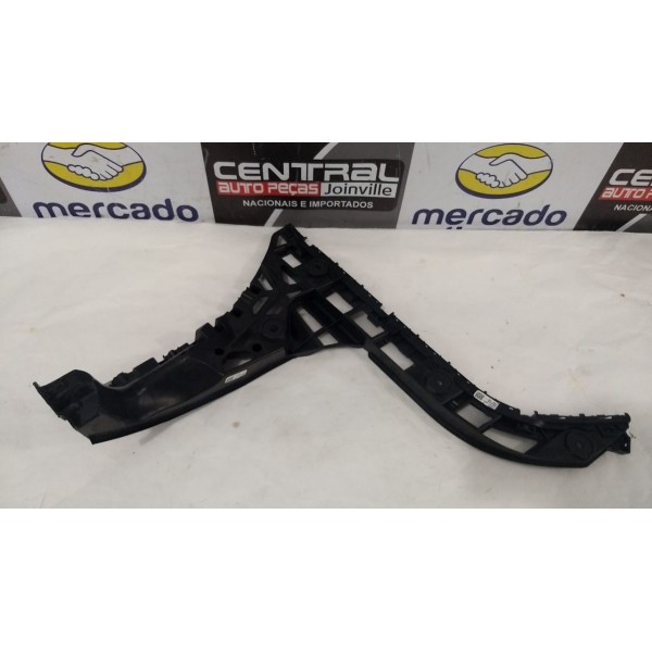 Guia Parachoque Traseiro Direito Vw Jetta 2014 2015
