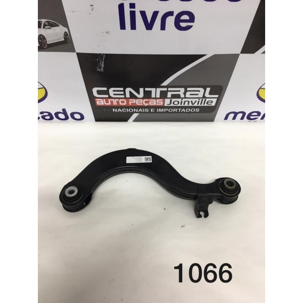 Braço Curvo Esquerdo Suspensão Traseira Jetta Tsi 211cv 2017