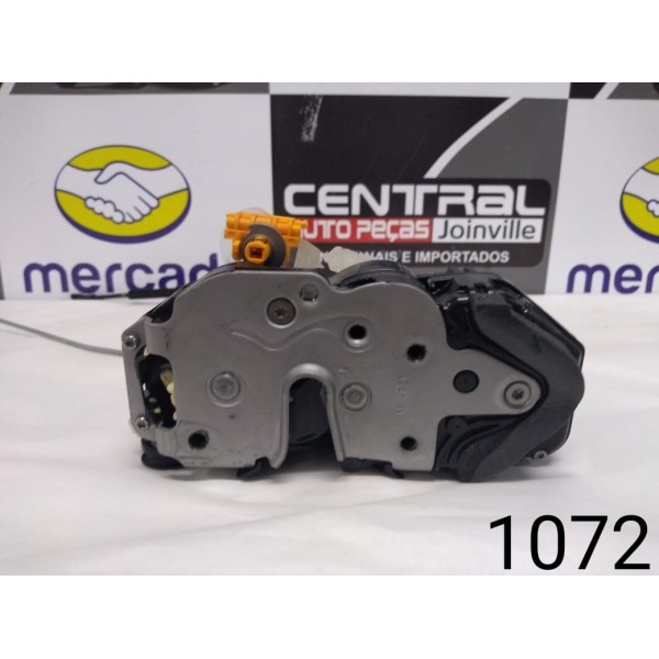 Fechadura Traseira Esquerda Gm Tracker Lt 1.4t 2018