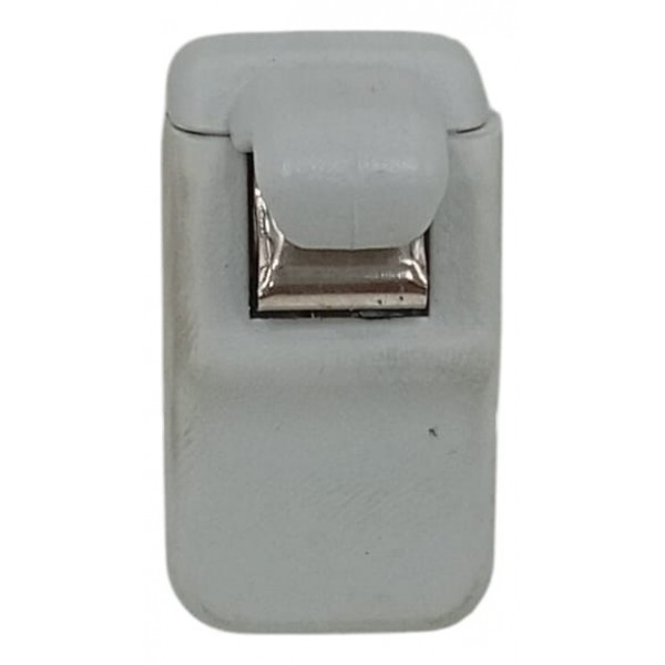 Jeep Peça 735599350 - Presilha Cx5350