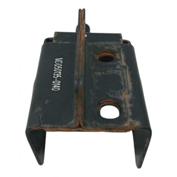 Suporte Esquerdo Radiador Nissan Frontier 2.4 2021