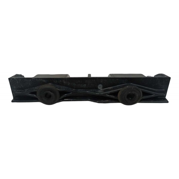 Suporte Traseiro Rack Esq. Teto Nissan Kicks 2024 738b15ra0a