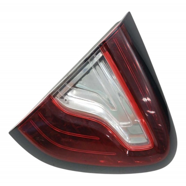 Lanterna Esquerda Tampa Trasei Renault Captur Life 16 A 2021