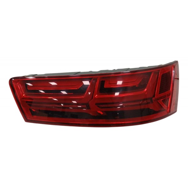 Lanterna Traseira Direita Audi Q7 2019 4m0945094
