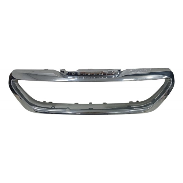 Moldura Grade Parachoque Dianteiro Peugeot 2008 2019