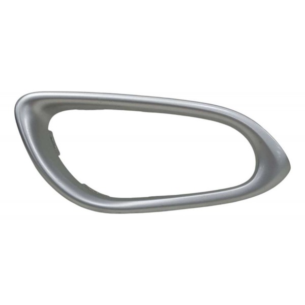 Moldura Maçaneta Interna Porta Diant. Dir Nissan Sentra 2015