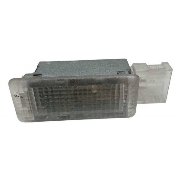 Luz Cortesia Volkswagen Jetta Tsi 2014 2015