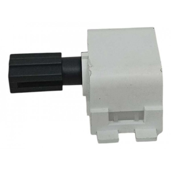 Luz Cortesia Porta Luvas Nissan Kicks 2022