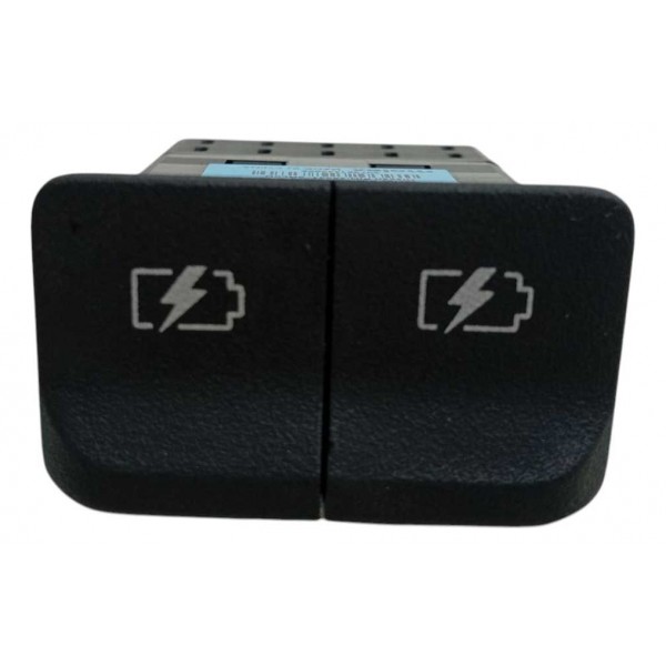 Tomada Usb Painel Nissan Versa 2022/2025