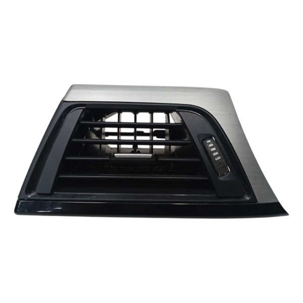 Difusor Ar Esquerdo Bmw 320i 2015