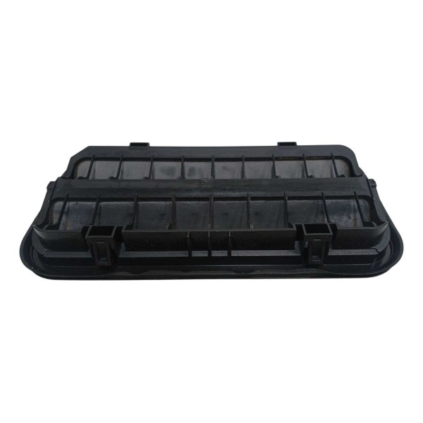 Difusor Direito Painel Traseiro Chevrolet Tracker 12t 2023