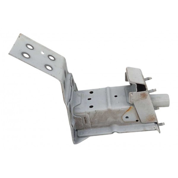 Suporte Esquerdo Alma Dianteira Nissan Leaf 2022