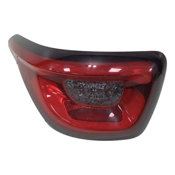 Lanterna Esquerda Fiat Toro 2016 *detalhe*