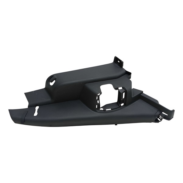 Acabamento Coluna Banco Direito Kicks 2024 849525ra0a Preto