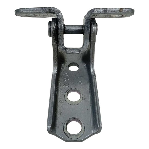 Dobradiça Porta Dianteira Esquerda Mitsubishi L200 2023