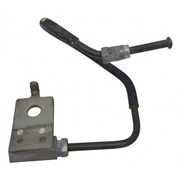 Cano Oleo Dianteiro Esquerdo Mitsubishi L200 2023