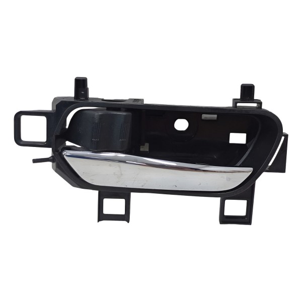 Maçaneta Interna Porta Traseira Esquerda Nissan Kicks 2022 Preto