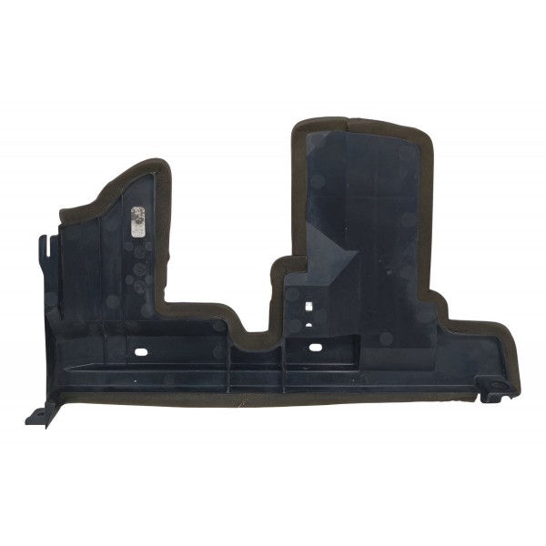 Defletor Esquerdo Radiador Nissan Versa 2019