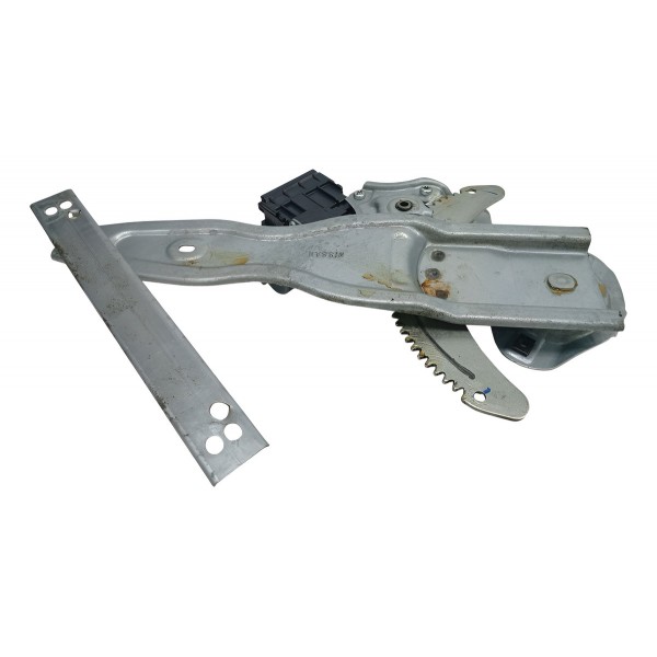 Maquina Vidro Porta Traseira Esquerda  Nissan Kicks 2022 Maquina Vidro Porta Traseira Esquerda  Nissan Kicks 2022