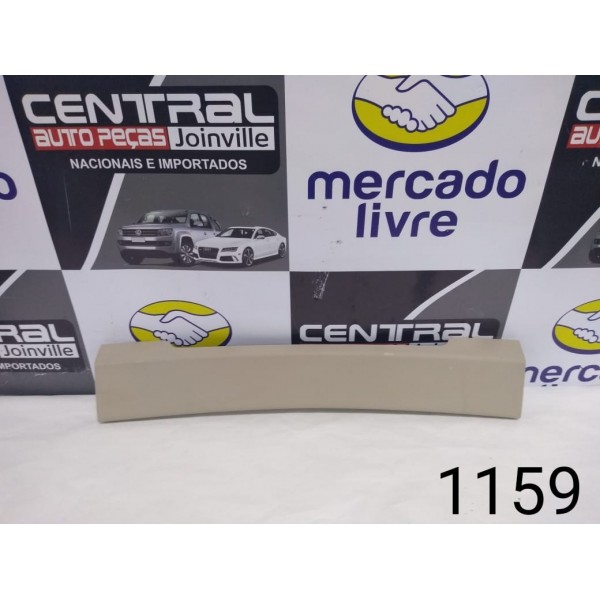 Acabamento Central Tampa Traseira Bmw 320i Gt Sport 2015