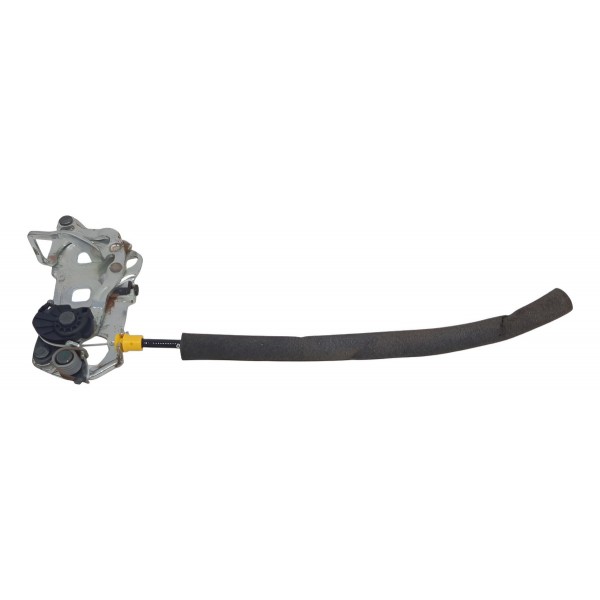 Trava Tampa Traseira Porta Malas Mercedes Cls 450 Amg 2019