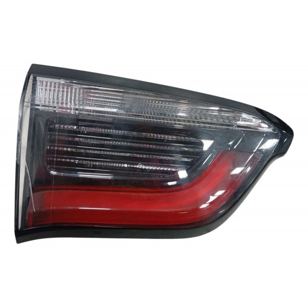 Lanterna Tampa Traseira Esquerdo Compass 2019 2020 Detalhe  Esquerdo/motorista Transparente