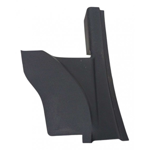 Soleira Traseira Direita Chevrolet Tracker 12t 2023 Preto