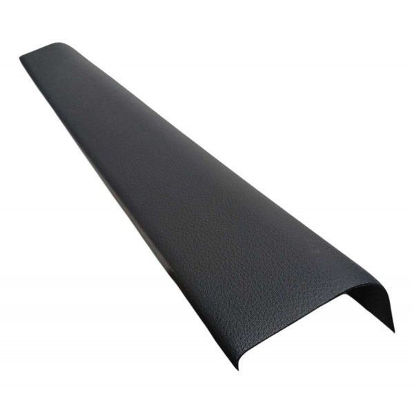 Soleira Dianteira Direita Nissan Kicks 2019 Preto