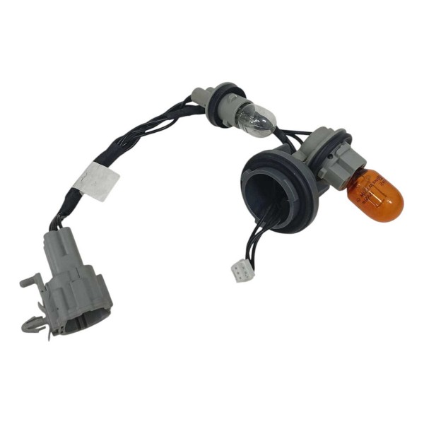 Chicote Lanterna Esquerda Nissan Kicks 2022