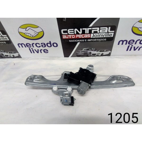 Máquina Vidro Traseira Direita Tracker Ltz 2018