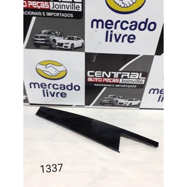 Acabamento Coluna Porta Dianteira Direita Bmw X1 2017 2018