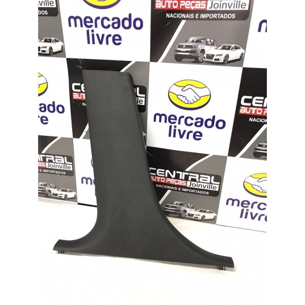 Acabamento Esquerdo Coluna Central Bmw X1 Turbo 2012 2013