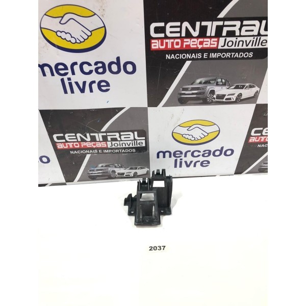 Guia Suporte Esquerdo Parachoque Traseiro Jetta 12 2013 2014