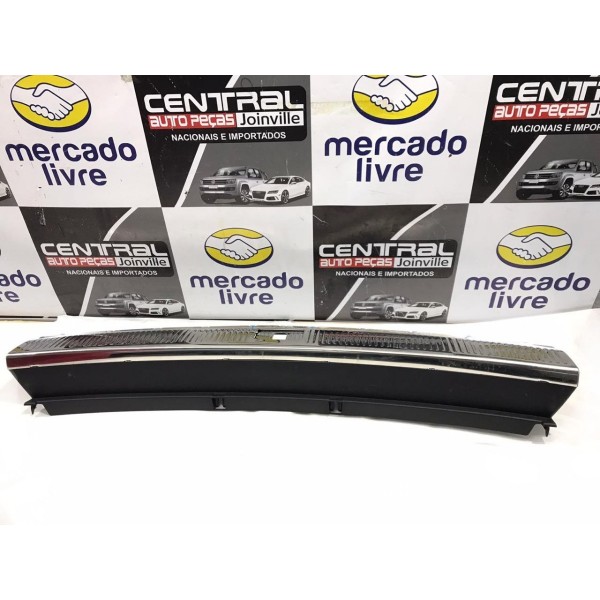 Acabamento Soleira Painel Traseiro Audi Q5 S-line 2019 2020