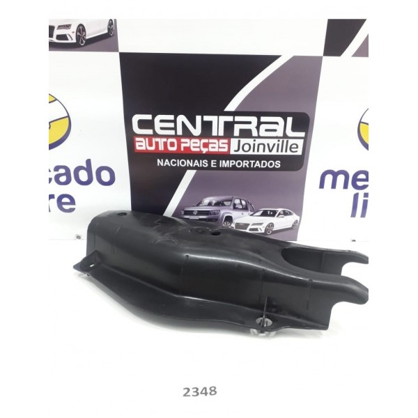 Protetor Balança Traseira Esquerda Mercedes C180 2015