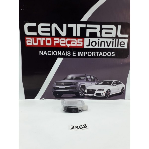 Luz Cortesia Forro Direito Porta Malas Mercedes C180 2015