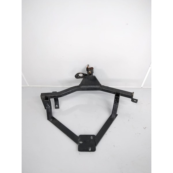 Suporte Engate Reboque Fiat Toro Diesel  2018 2019 Original