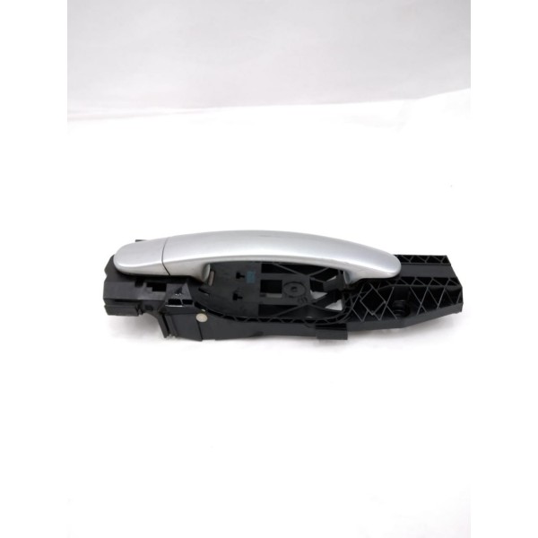 Maçaneta Externa Traseira Direita Volkswagen Tiguan 2010 11 Prateado