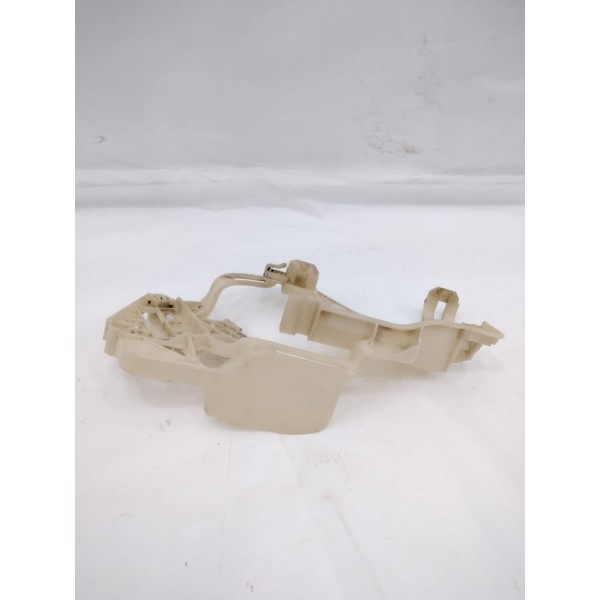 Suporte Fechadura Guia Traseiro Direito Vw Tiguan 2010 11