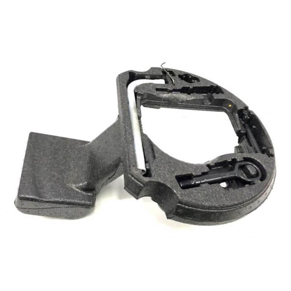 Isopor Chave Roda Gancho Reboque Audi A6 2012 2013 2014