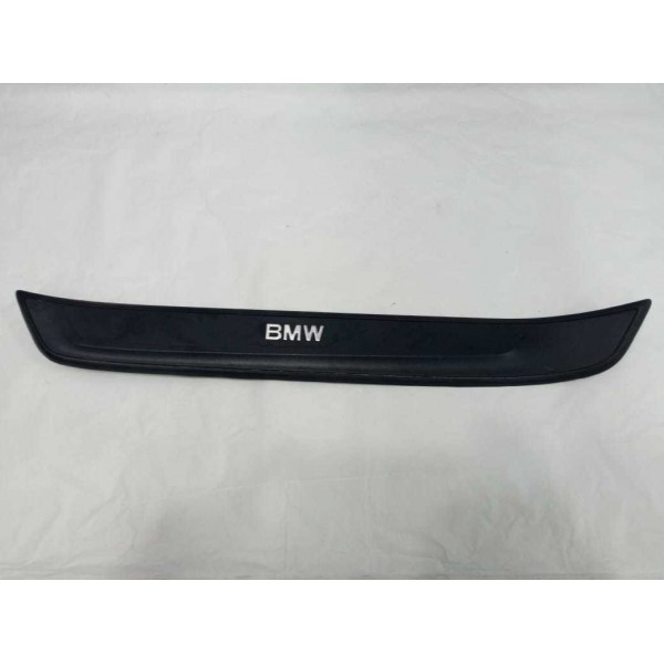 Soleira Dianteira Esquerda Bmw X1 2012