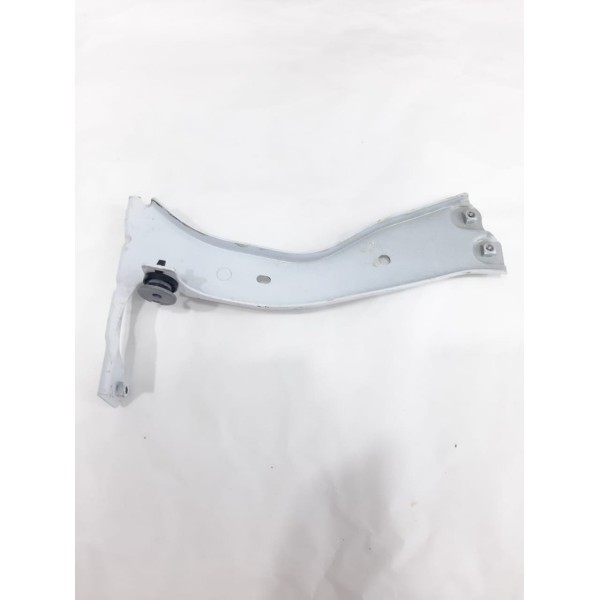 Suporte Paralama Esquerdo Audi Q3 2020