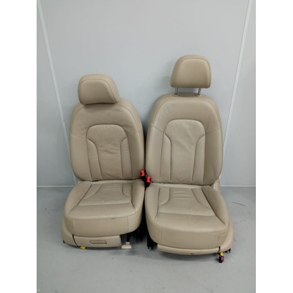 Jogo Bancos Audi Q3 2015